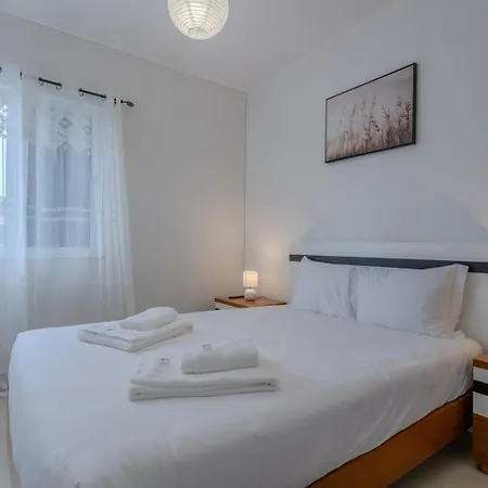 Apartment Guestready - Serene Near Ponta Delgada