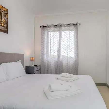 Guestready - Serene Near Ponta Delgada شقة